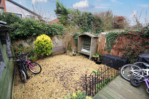 Photo 22- click for photo gallery